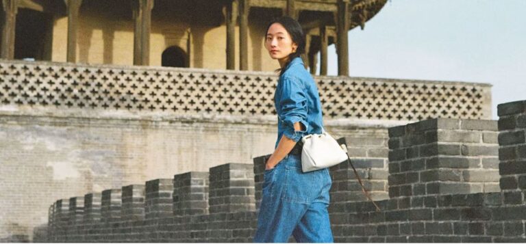 China’s Gen Z turns to “spiritual” shopping for comfort
